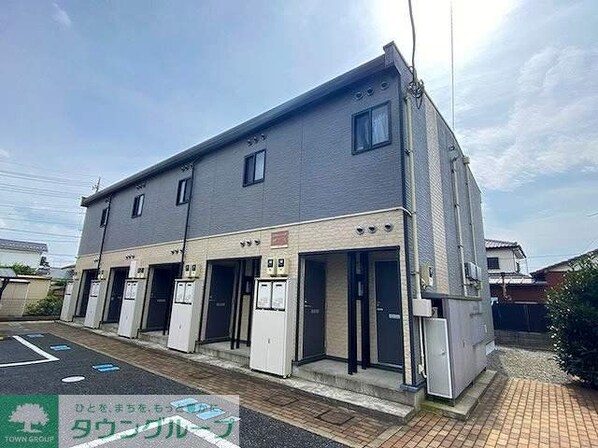 レオパレスフォレの物件外観写真